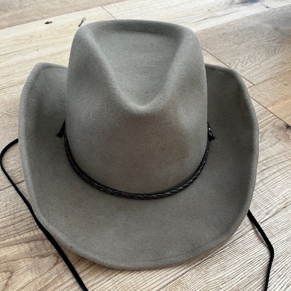 Cowboy Western Hat with Adjustable Brim! - Picture 1 of 7